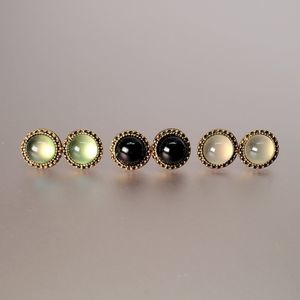 Circle Stud Earrings - 1 Pair